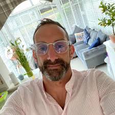 GREAVES, Christopher -...