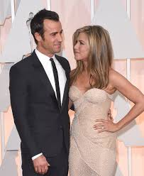 Jennifer aniston's beautiful backyard wedding. No This Isn T A Photo Of Jennifer Aniston In Her Wedding Dress