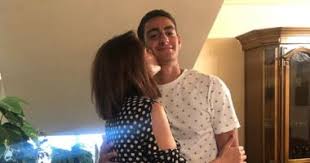 Ø¨ØªÙˆØ±ØªØ© Ùˆ Ù‚Ø¨Ù„Ø§Øª Ù‡ÙƒØ°Ø§ Ø§Ø­ØªÙÙ„Øª Ù‡ÙŠØ¯Ù‰ ÙƒØ±Ù… Ø¨Ø¹ÙŠØ¯ Ù…ÙŠÙ„Ø§Ø¯ Ø§Ø¨Ù†Ù‡Ø§ Ù†Ø¯ÙŠÙ… Ø§Ù„ÙŠÙˆÙ… Ø§Ù„Ø³Ø§Ø¨Ø¹