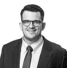 Varnum Welcomes New Associates to the Firm