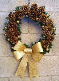 Cam Kozalagi Ile Kapi Susu Yapimi Noel Celenkleri Noel Celengi Yilbasi Susleri