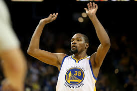 Kevin durant was born on september 29, 1988 in washington, district of columbia, usa as kevin wayne durant. Kevin Durant Suffers Left Pinky Contusion Stays In The Game