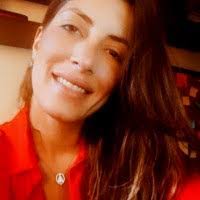 Julie Lombardi's Instagram, Twitter & Facebook