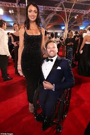 Discover dylan alcott's biography, age, height, physical stats, dating/affairs, family and career updates. Dylan Alcott And Sexologist Girlfriend Chantelle Otten Make Their Red Carpet Debut At The Logies Daily Mail Online