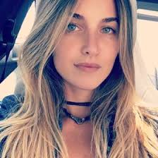 Bettina Alvarez (bettinaalvarez7)