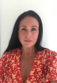 Nina Anderson's Instagram, Twitter & Facebook