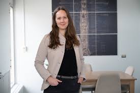 Elizabeth Barnes honored with Presidential Early Career ...