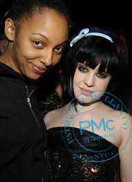 Pink and Arista host a Pre-Grammy bash to celebrate the success of her  album, "Missundaztood"