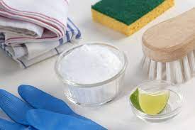 Après le test, pour nettoyer votre canapé en tissu avec du bicarbonate de soude, vous pouvez procéder de la façon suivante : Bicarbonate De Soude Voici Ce Qu Il Peut Nettoyer Dans La Maison