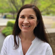 Katie Medlin's Instagram, Twitter & Facebook