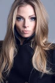 Josephine Lee's Instagram, Twitter & Facebook