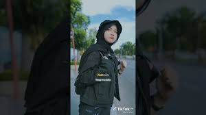 Nadya hutagalung menjelaskan keputusannya mulai membagikan foto di media sosial. Tik Tok Nadya Khanta Una Terbaru Una Manis Bikin Terngiang Youtube