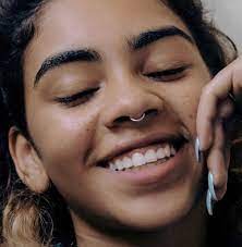 Septum Piercing Fur Jeden Geschmack Geldbeutel Piercing No Nariz Ideias Para Piercings Pircing No Nariz