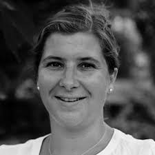 Anna Grebe's Instagram, Twitter & Facebook