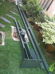 Before building and installing an antenna mast, make sure you are in compliance with all local, state and federal guidelines. 9m2tpt N6hm M0hik Crank Up Tilt Over Antenna Mast