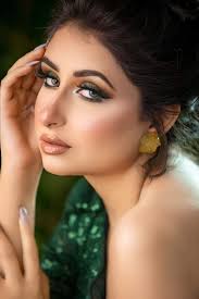 احنا مش بتوع عروض بس عملنا #خصم كده على الماشي ٥٠٠ج على باكدج العروسة وخصم  ١٠٠٠ج لو حجزتي الفستان الكوافير الحقي احجزي قبل العرض مايخلص جميع الايام  مفتوحة من دلوقتي لاخر السنه