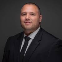 Sean Lindsey's Instagram, Twitter & Facebook