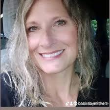 Tammy Mcatee's Instagram, Twitter & Facebook