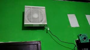 Jalusi dapat memasukkan udara ke dalam kamar mandi, terutama ketika agar hasilnya optimal, pasang exhaust fan pada plafon yang berseberangan dengan pintu agar udara dapat berputar di kamar mandi. Cara Pasang Hexos Di Dapur
