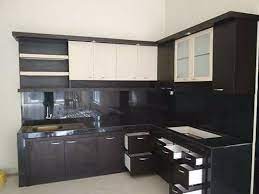 Dari desain terlihat kitchen set menggunakan kombinasi 2 hpl, yaitu motif kayu tua dengan motif kayu muda. Kitchen Set Memakai Bahan Interior Kitchen Set Dan Sofa Facebook