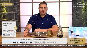 Wo leben zwölf einigermaßen prominente kandidaten 14 tage lang in einem container? Promi Big Brother 2021 Wird Dubioser Tv Hellseher Den Container Aufmischen Tv