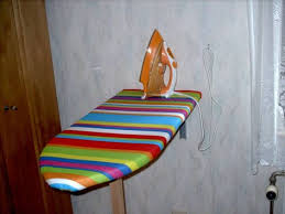 Beinfreiheit Bugelbrett Wandmontage Zum Herunterklappen Ganz Einfach Selber Bauen