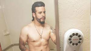 Listado de grupos y cantantes más visitados que empiezan por n. La Foto Que Revela El Cambio Fisico Del Cantante Nelson Velasquez Zona Cero