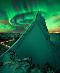 24 Magnifiques Photos De Norvege 2tout2rien Northern Lights Wonders Of The World Scenery