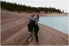 Colorado Springs Couple at Rampart Reservoir • Parr Photo Co.