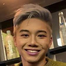 Sheldon Ho's Instagram, Twitter & Facebook