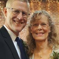 Lisa Sandquist's Instagram, Twitter & Facebook