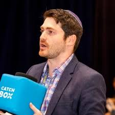 A few days ago, I took a one-way flight back to Paris after 4 1/2  extraordinary years in the US.