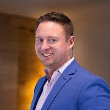 Jon Betcher's Instagram, Twitter & Facebook