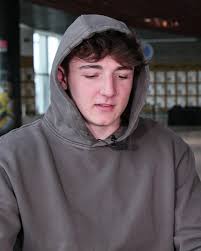 The one guy you do not want to leave open. Paul Ludwinski and Quinton Burns  connect for today's BGM Metalworks Inc Play of the Game. #BearTheK |...