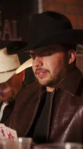 El minutero pasa y pasa y tú sin escuchar nuestro nuevo sencillo. 👀🥃  Disponible en todas las plataformas. ☝🏼 #banda #musica #fyp