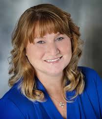 Annette Boring Earns Military Relocation Professional Certification