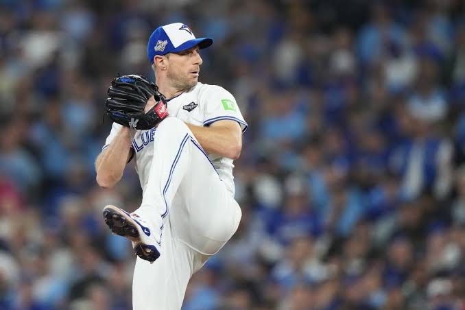 Veteran pitcher Max Scherzer confirms he is returning to the Toronto Blue  Jays – Winnipeg Free Press