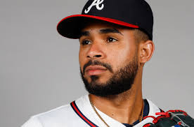 Mariners trade Joaquin Benoit to Toronto for Drew Storen