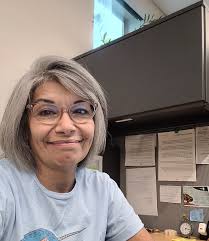 Rose Crane Retires, Thankful for Library Career and Colleagues