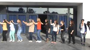 Danza Que Viene El Piojo Juancho Cancion De Campamento Dinamica De G Canciones De Campamento Canciones Ejercicios De Educacion Fisica