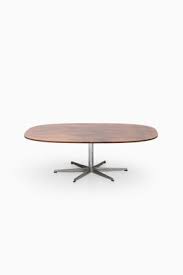 Danish cabinetmaker fritz hansen founded his eponymous furniture manufacturing company with his son christian in copenhagen in 1885. Mid Century Coffee Table By Arne Jacobsen For Fritz Hansen 1960s For Sale At Pamono