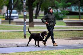 Un ciclón extratropical sobre el este de la argentina generará condiciones meteorológicas adversas en las próximas horas, abarcando todo el fin de semana. Tjgtfbbkhrdwvm