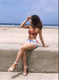 Jessica Awadiss Feet << wikiFeet