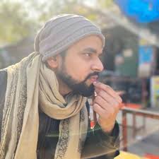 RT @MdUmarAshraf: Mr Subhas Chandra Bose Ek Pathan Ke Roop Mei'n Sarhad  Afghanistan Paar Karte Huwe. Via : Adeel Aziz Collection #Afghan…