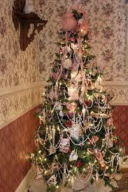 Beautiful Victorian Christmas Tree Victorian Christmas Tree Victorian Christmas Shabby Christmas