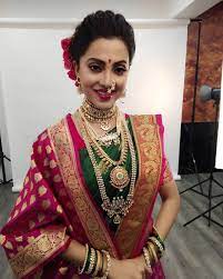 Mahis Makeup N Hair Potli S S Nagarkar Indian Bridal Outfits Indian Bridal Dress Indian Bridal Hairstyles