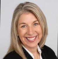 Peggy Nault's Instagram, Twitter & Facebook