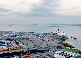 Från och med i dag införs därför bevattningsförbud i. Karlskrona Hamn Karlskrona Se