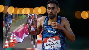 If you are going to do something foul to get a competitive advantage, you at least have to be smoother than this. Mixe7be0gl3w4m