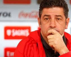Check spelling or type a new query. Rui Vitoria Deixa Benfica Treinador Ja Nao Orientou Equipa Esta Manha Celebridades Flash